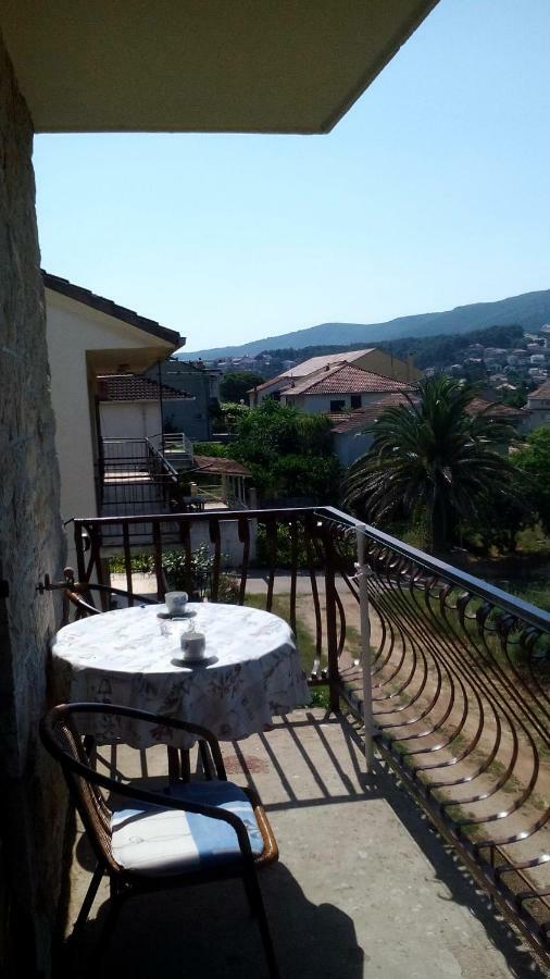 Studio With A View Jelsa  Exterior photo